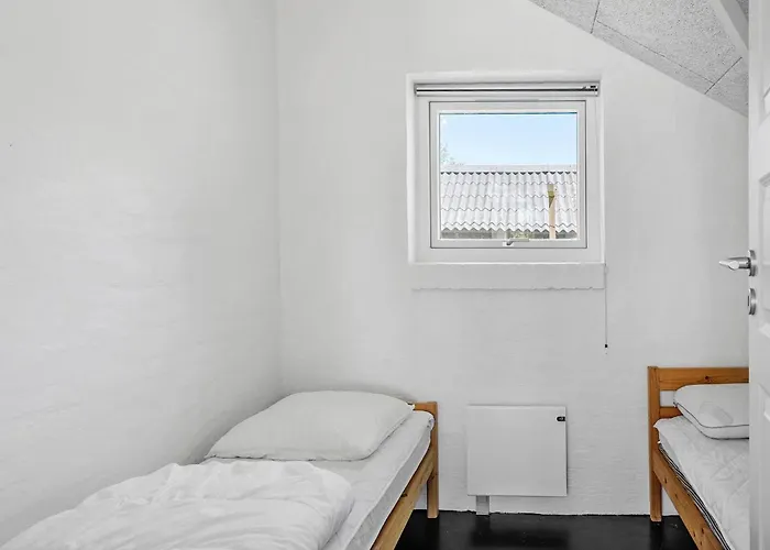 Semesterbostad Amazing In With Sauna Thisted